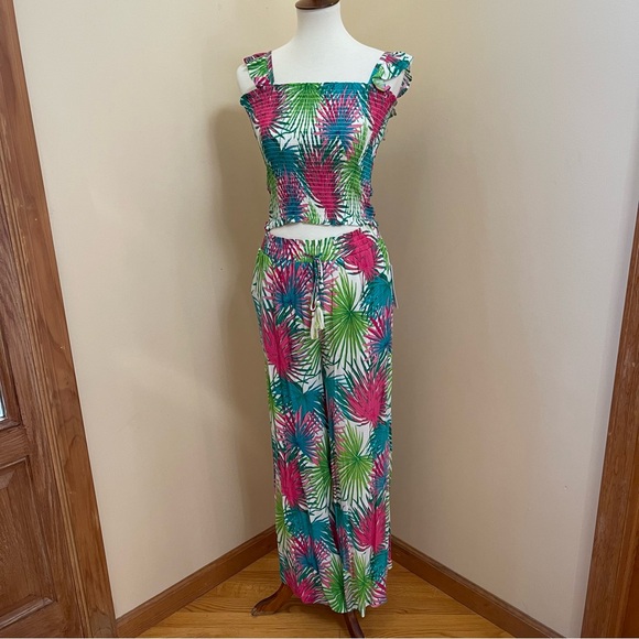 Rose + Olive Tropical 2 Piece Set - Picture 4 of 8
